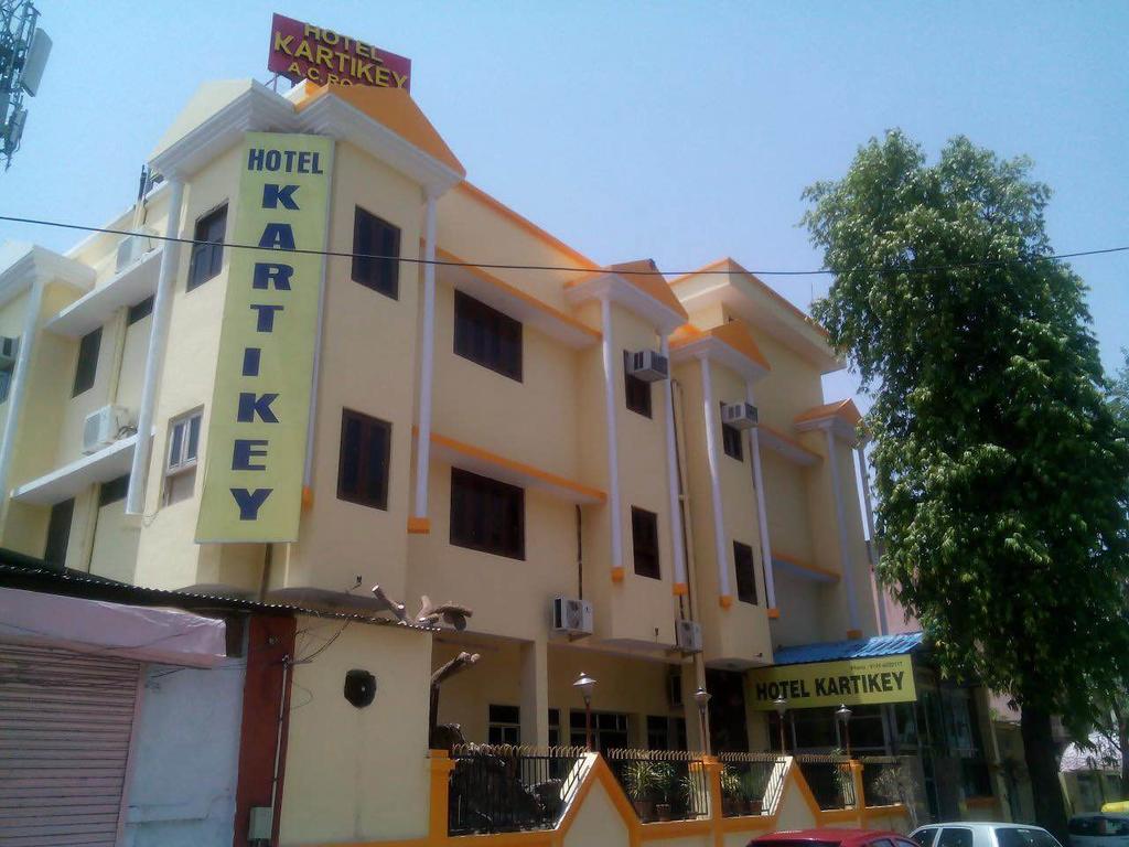 Hotel Kartikey Τζαϊπούρ Εξωτερικό φωτογραφία