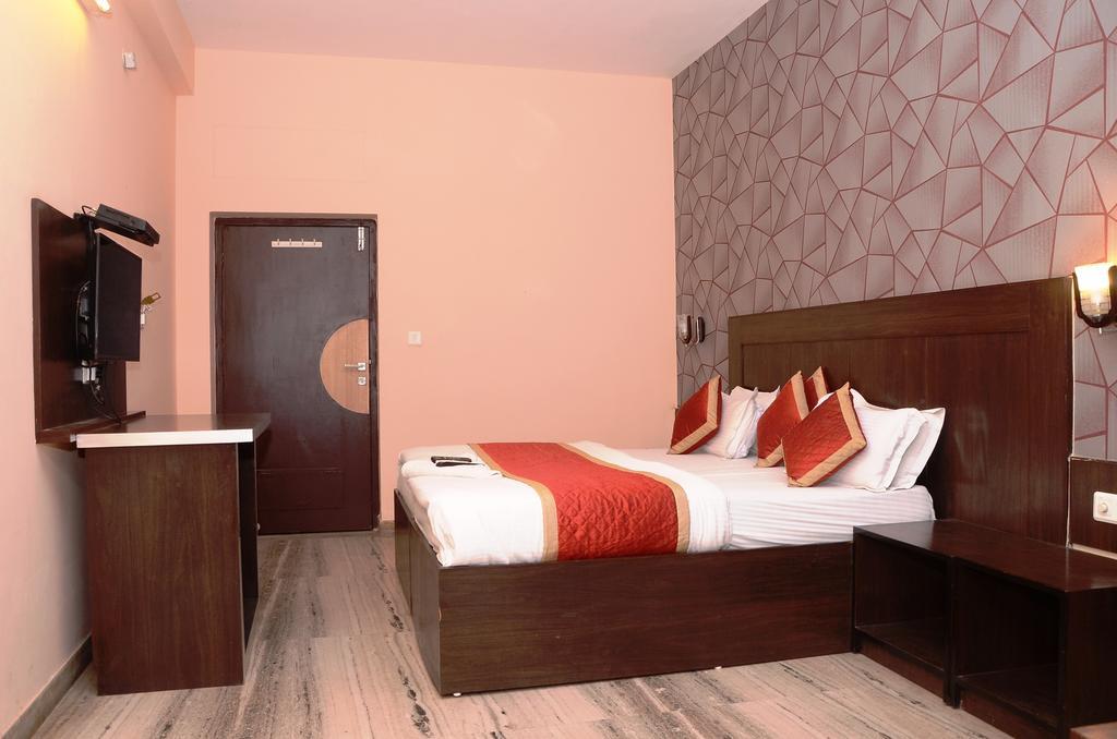 Hotel Kartikey Τζαϊπούρ Εξωτερικό φωτογραφία