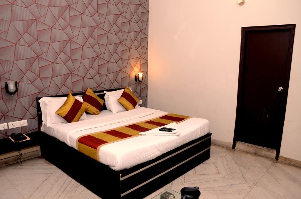 Hotel Kartikey Τζαϊπούρ Εξωτερικό φωτογραφία