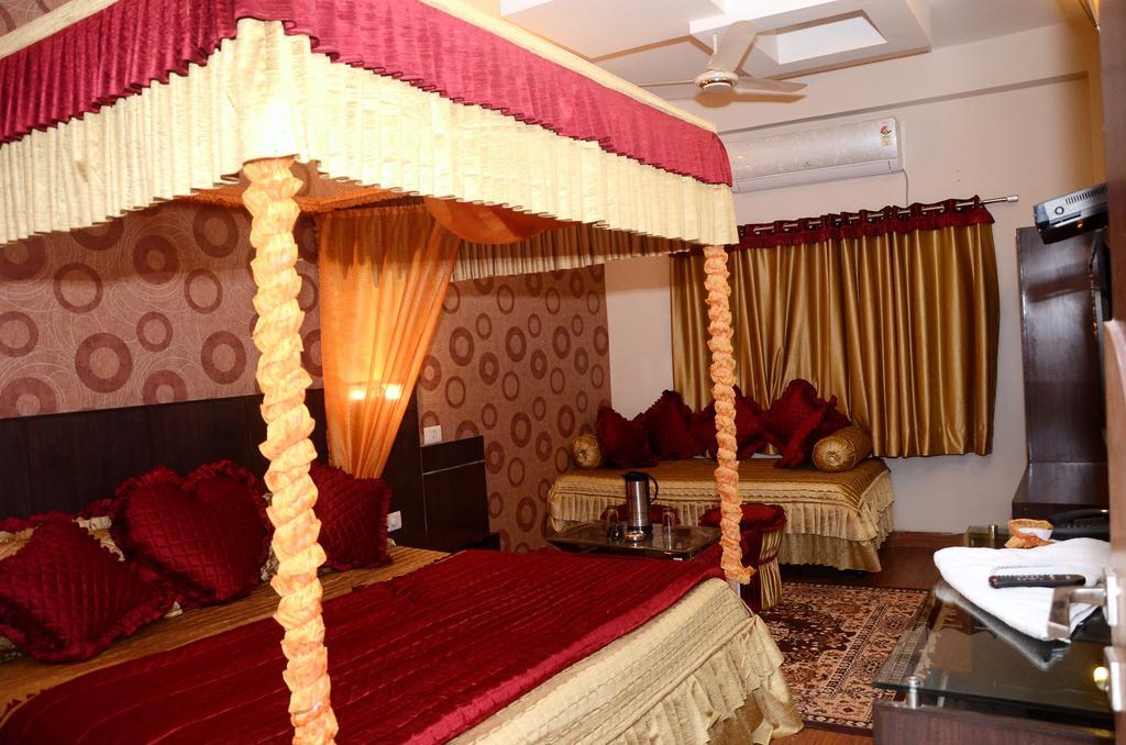 Hotel Kartikey Τζαϊπούρ Εξωτερικό φωτογραφία