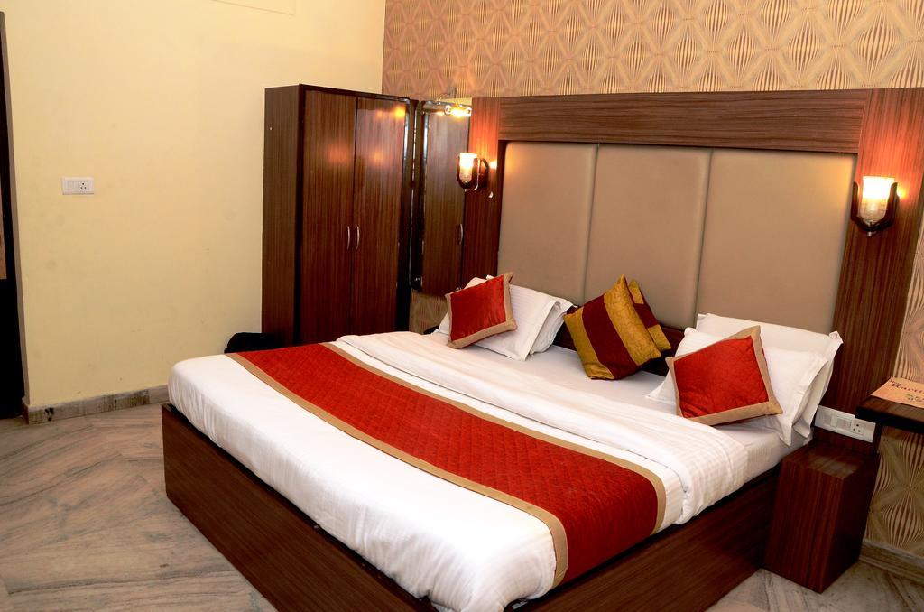 Hotel Kartikey Τζαϊπούρ Εξωτερικό φωτογραφία